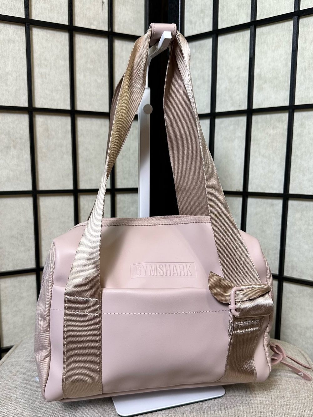 GYMSHARK Blush Pink Gym Bag - Picture 3 of 16